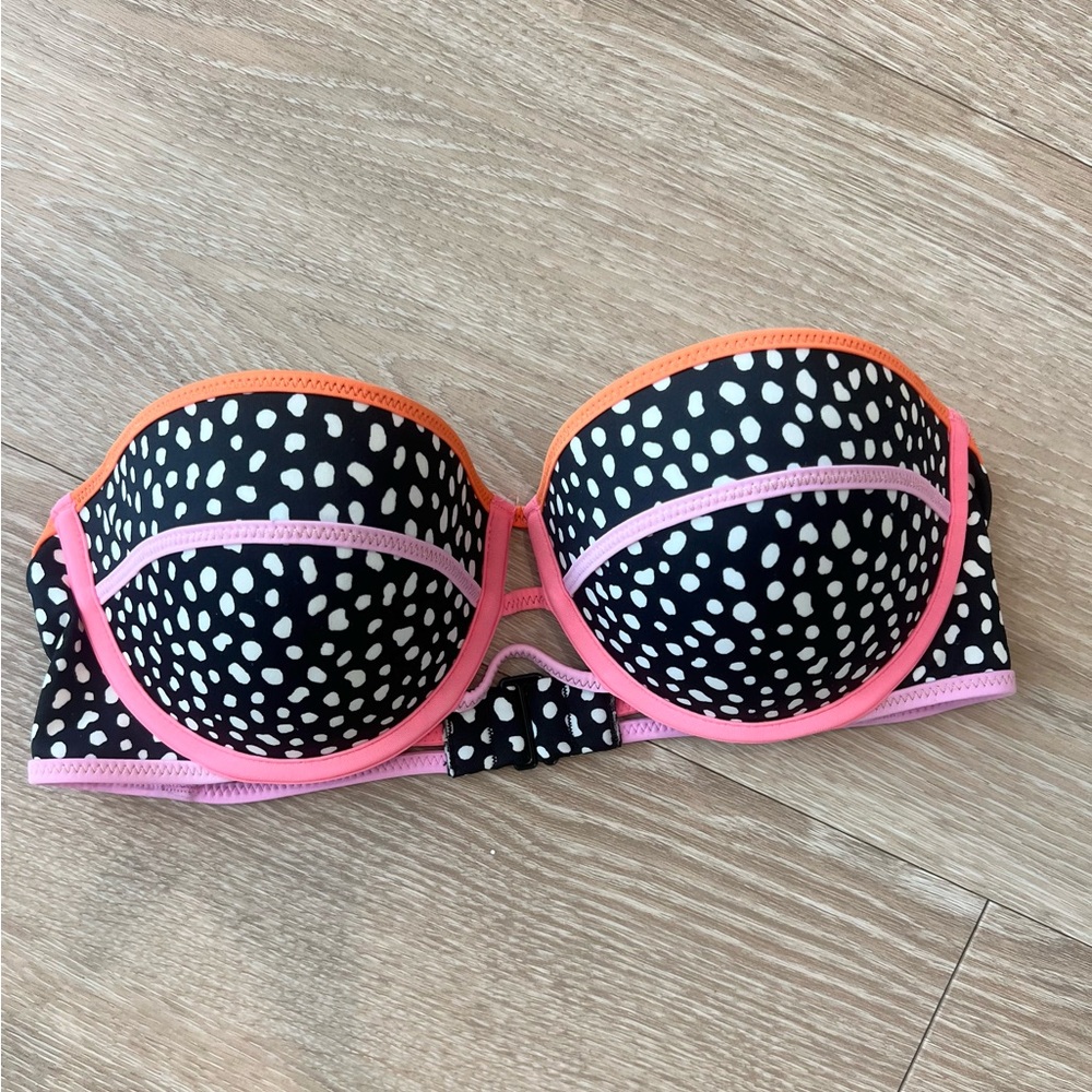 Bandeau bikini top